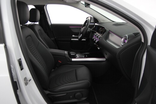Mercedes-Benz EQA vaihtoauto