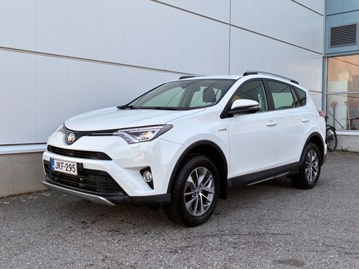 Toyota RAV4 vaihtoauto