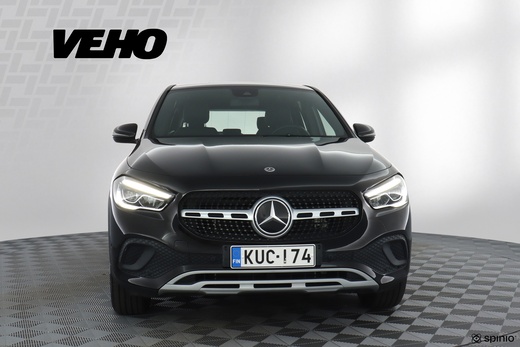 Mercedes-Benz GLA vaihtoauto