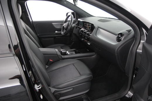 Mercedes-Benz GLA vaihtoauto