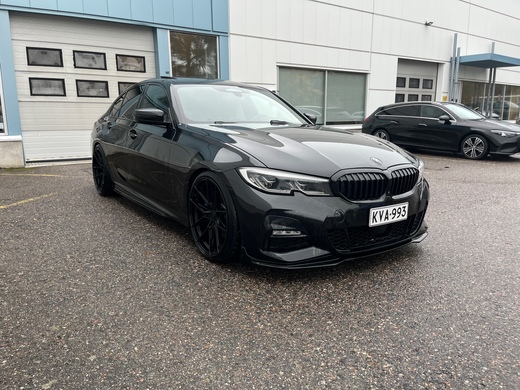 BMW 330 vaihtoauto