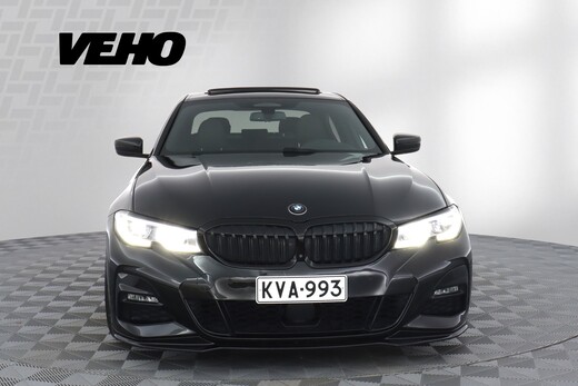 BMW 330 vaihtoauto