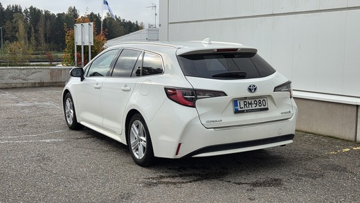 Toyota Corolla vaihtoauto