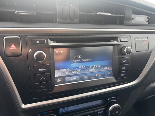 Toyota Auris vaihtoauto