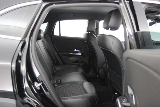 Mercedes-Benz GLA vaihtoauto