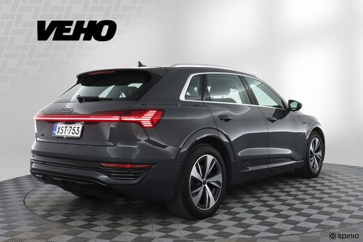 Audi Q8 e-tron vaihtoauto