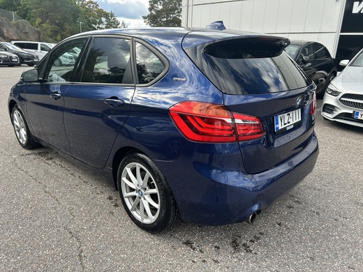 BMW 225 vaihtoauto