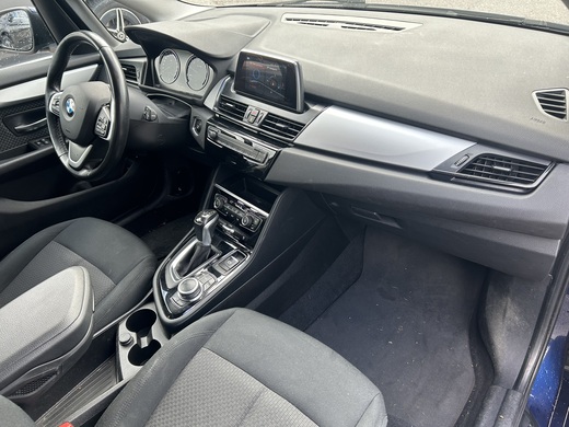 BMW 225 vaihtoauto