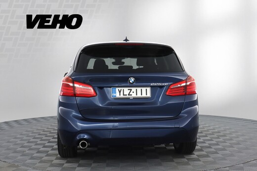 BMW 225 vaihtoauto