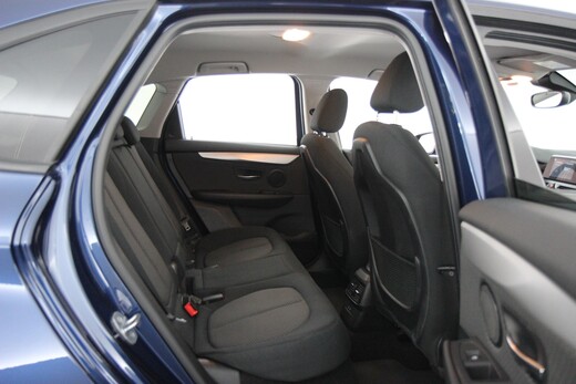 BMW 225 vaihtoauto