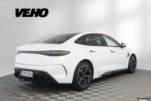 BYD Seal vaihtoauto