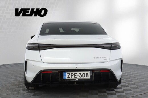 BYD Seal vaihtoauto