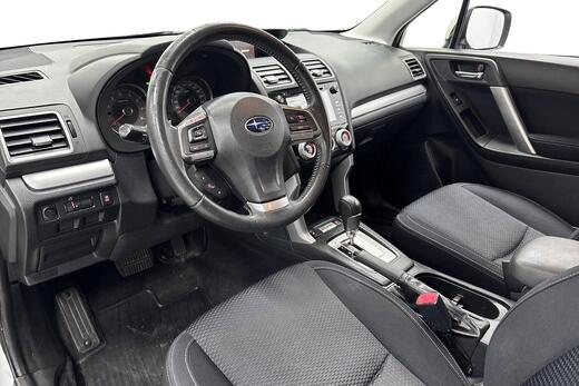 Subaru Forester vaihtoauto