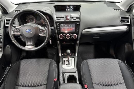 Subaru Forester vaihtoauto