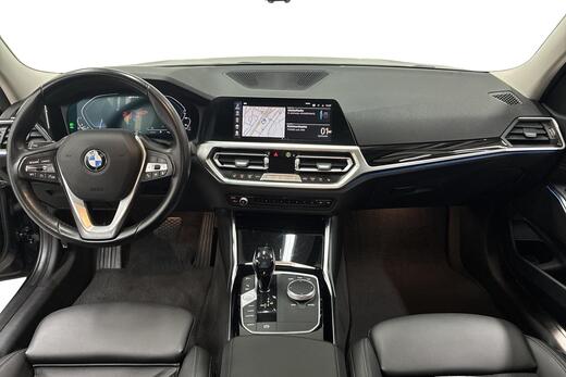 BMW 330 vaihtoauto