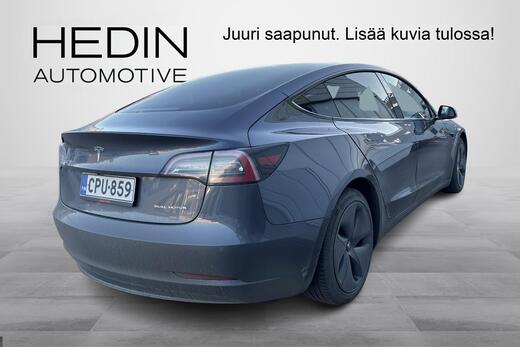 Tesla Model 3 vaihtoauto
