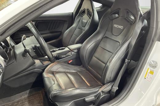 Ford USA Mustang vaihtoauto