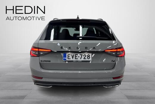 Skoda Superb vaihtoauto