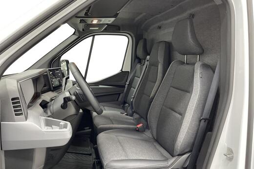 Nissan Interstar vaihtoauto