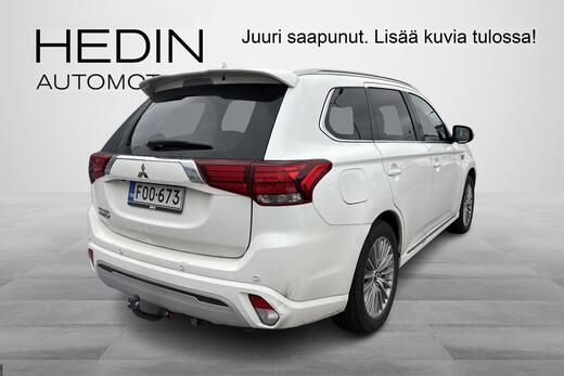 Mitsubishi Outlander PHEV vaihtoauto