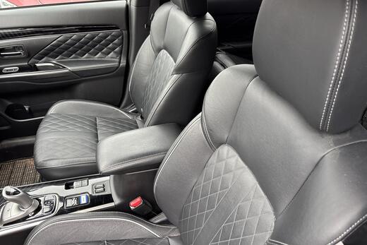 Mitsubishi Outlander PHEV vaihtoauto
