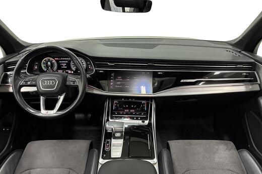 Audi Q7 vaihtoauto