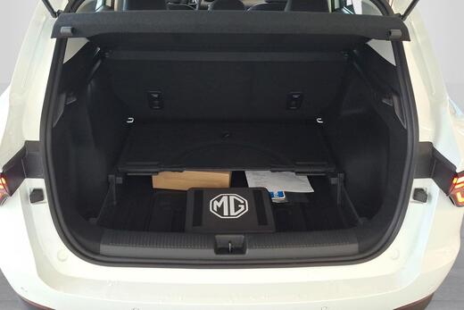 MG MGS5 EV vaihtoauto