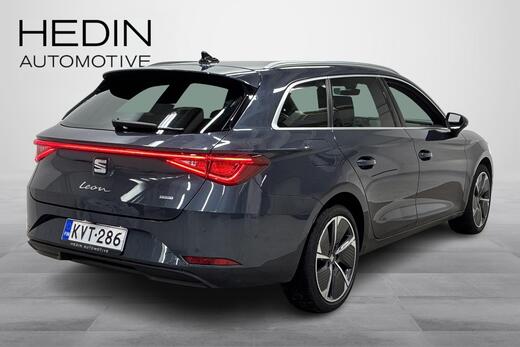 SEAT Leon Sportstourer vaihtoauto