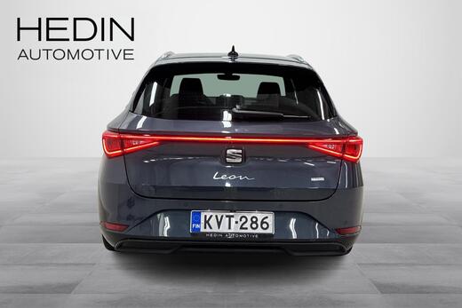 SEAT Leon Sportstourer vaihtoauto