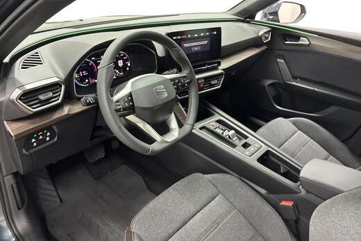 SEAT Leon Sportstourer vaihtoauto