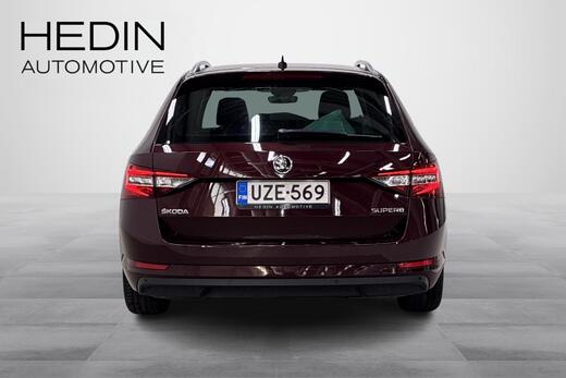 Skoda Superb vaihtoauto