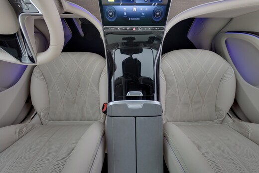 Mercedes-Benz EQS vaihtoauto