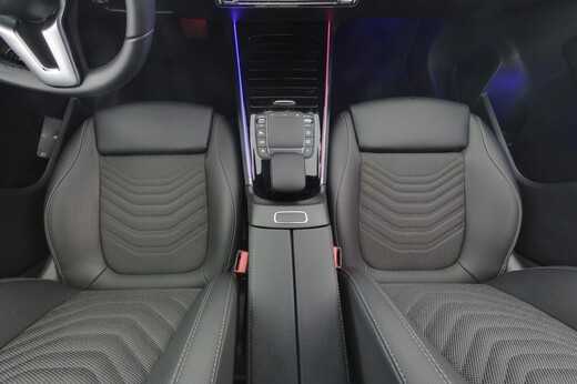 Mercedes-Benz EQA vaihtoauto