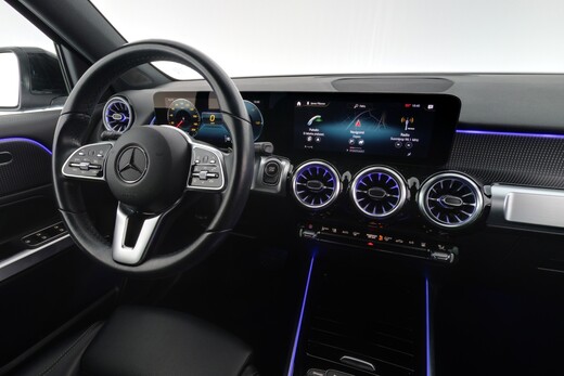 Mercedes-Benz EQB vaihtoauto