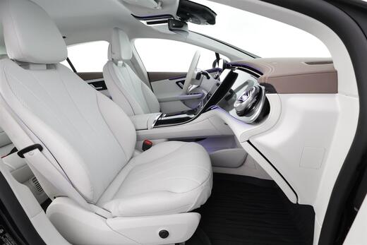 Mercedes-Benz EQE vaihtoauto