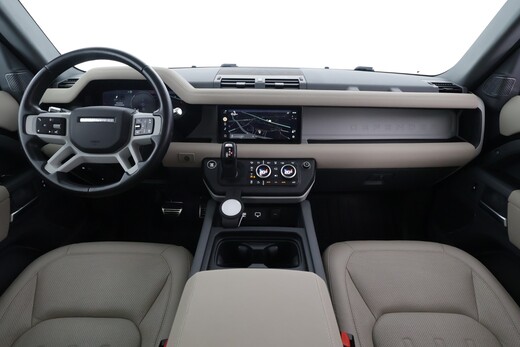 Land Rover Defender vaihtoauto