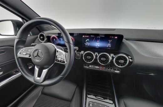 Mercedes-Benz GLA vaihtoauto