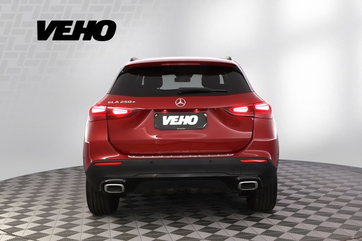 Mercedes-Benz GLA vaihtoauto