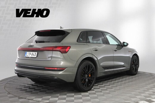 Audi e-tron vaihtoauto
