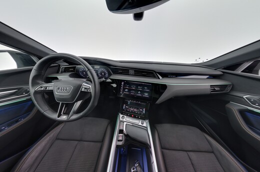 Audi e-tron vaihtoauto
