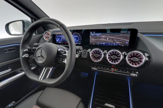 Mercedes-Benz EQA vaihtoauto