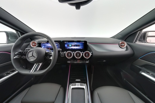 Mercedes-Benz EQA vaihtoauto