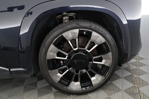 BMW XM vaihtoauto