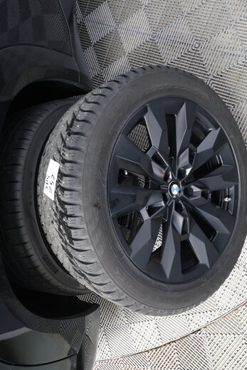 BMW XM vaihtoauto