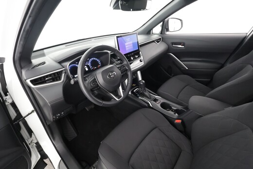 Toyota Corolla Cross vaihtoauto