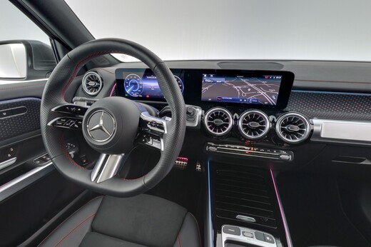 Mercedes-Benz EQB vaihtoauto