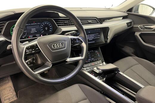 Audi Q8 e-tron vaihtoauto