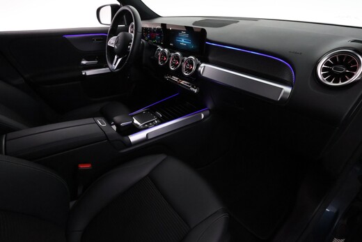 Mercedes-Benz EQB vaihtoauto