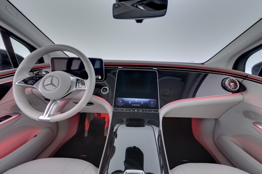 Mercedes-Benz EQE vaihtoauto
