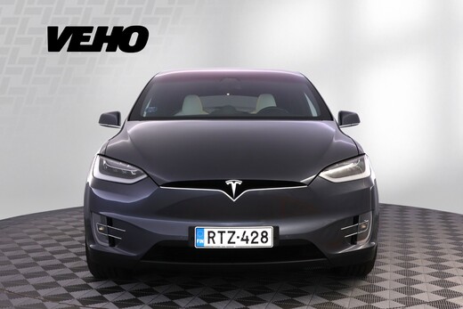 Tesla Model X vaihtoauto
